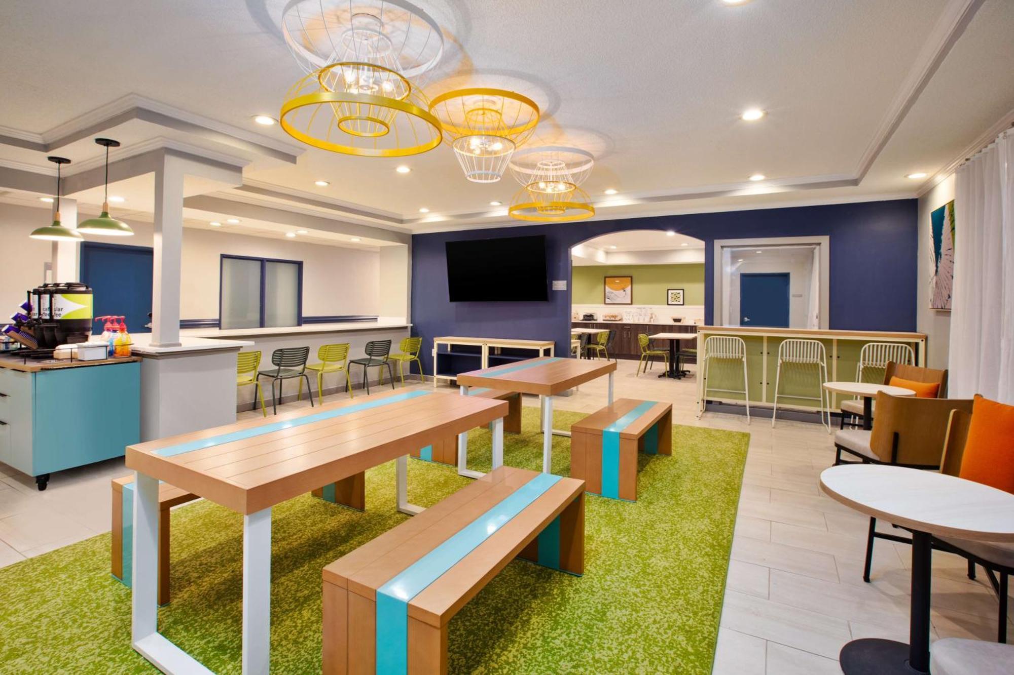 Spark By Hilton Walker Grand Rapids North Экстерьер фото